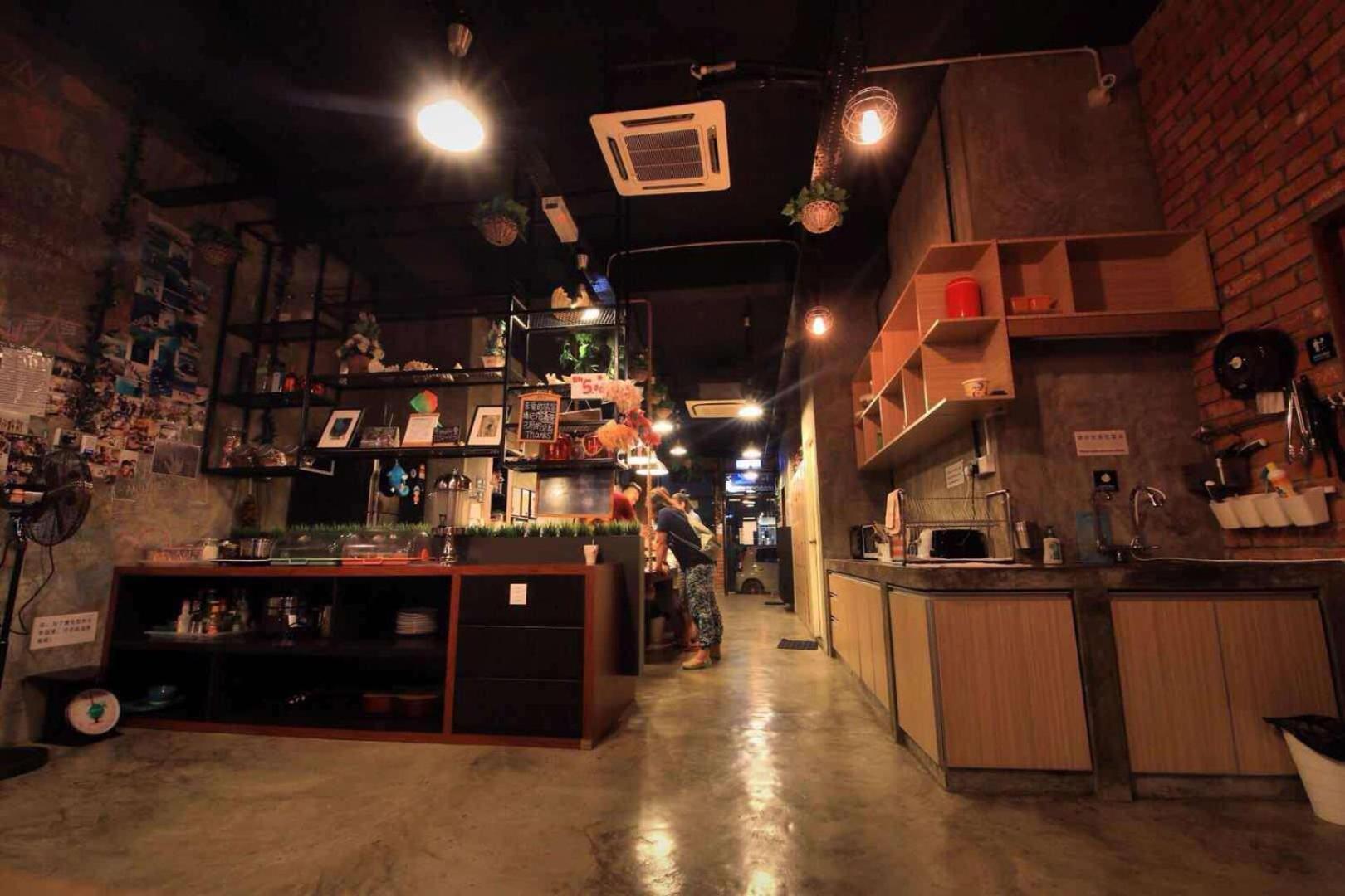 Cube Bed Station & Tours Sdn Bhd Hostel Семпорна Екстериор снимка
