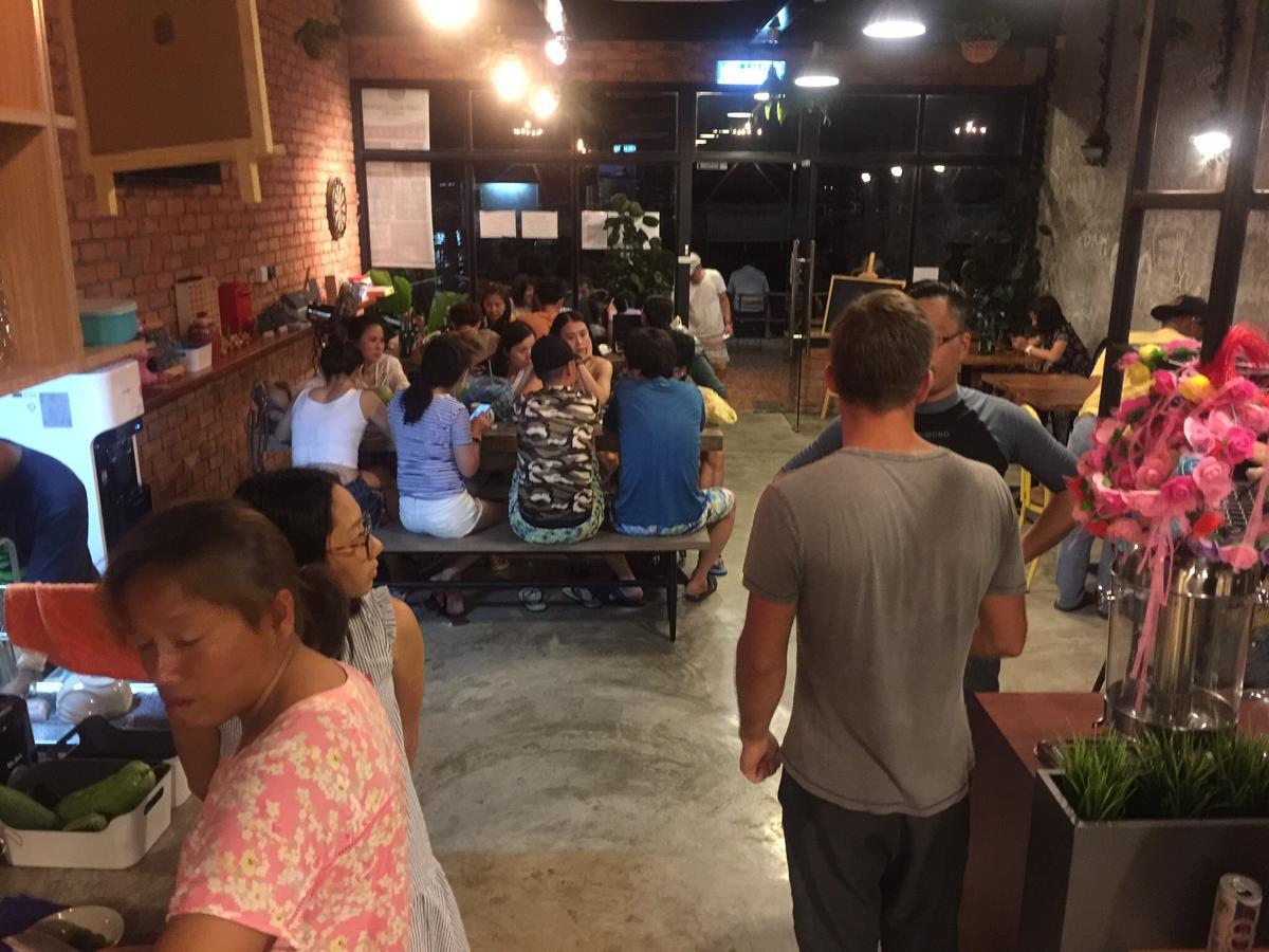 Cube Bed Station & Tours Sdn Bhd Hostel Семпорна Екстериор снимка